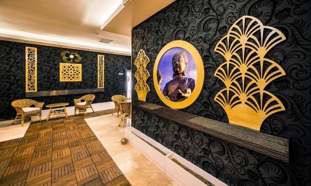 كيرينيا Vuni Palace Premium Hotel & Spa & Casino Beachfront Location ! المظهر الخارجي الصورة